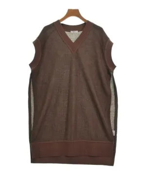 FEMMENT Vests