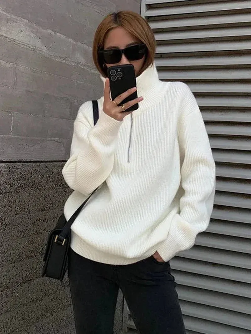 Hannah - Chic half-zip knit sweater for soft comfort and style