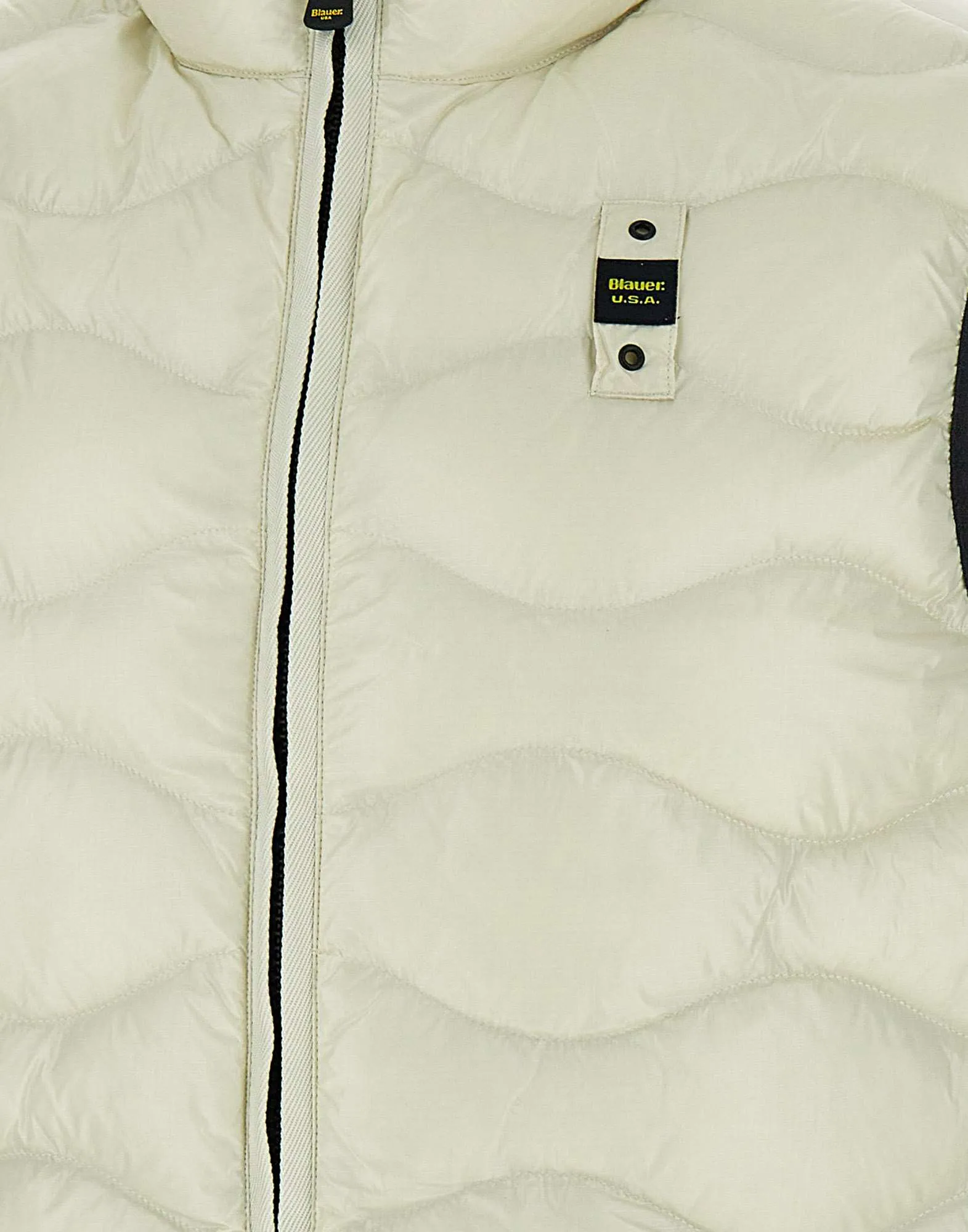 Milky White Water-Repellent Men's Vest