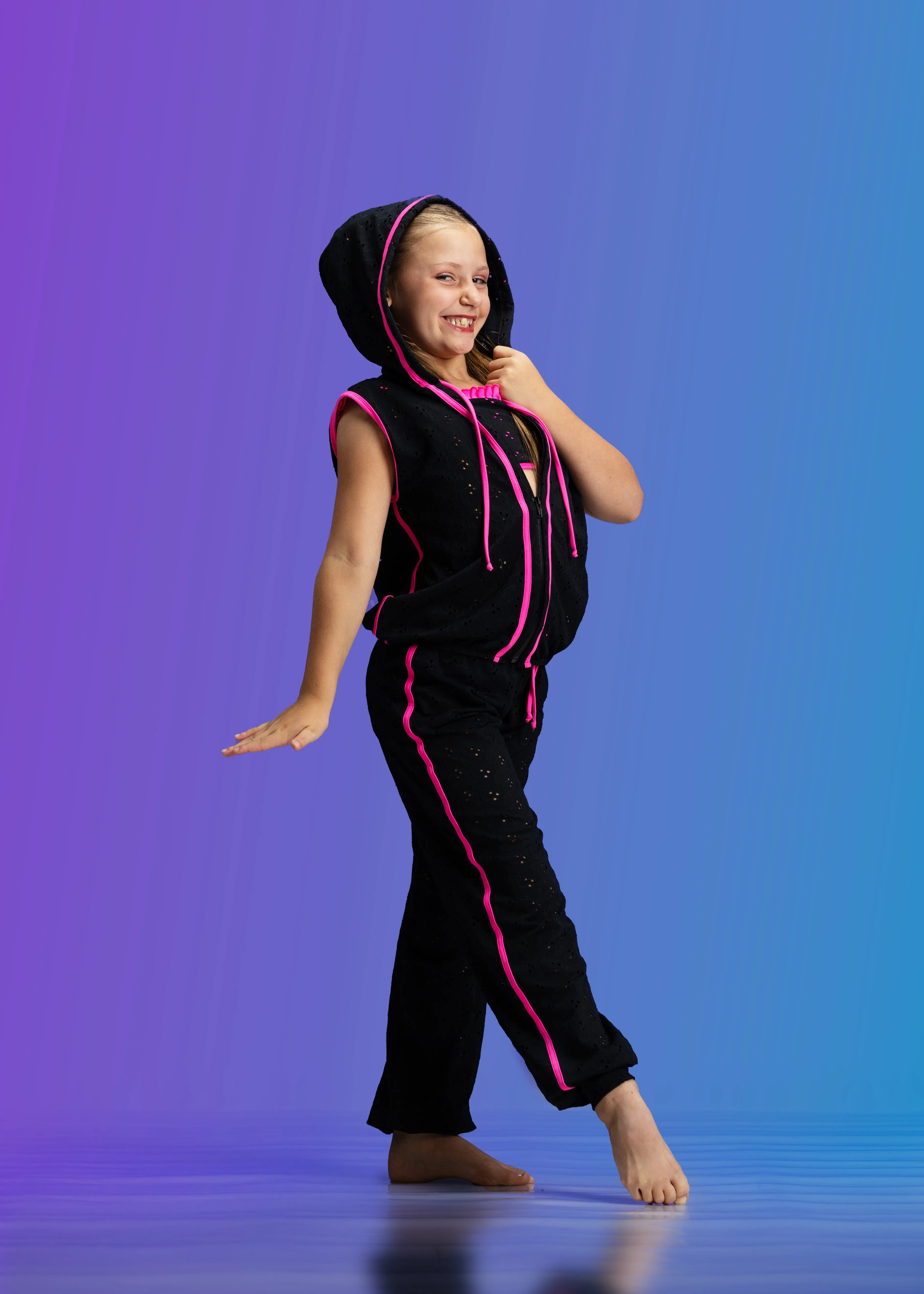 ON THE GO CHILD VEST- FINAL SALE