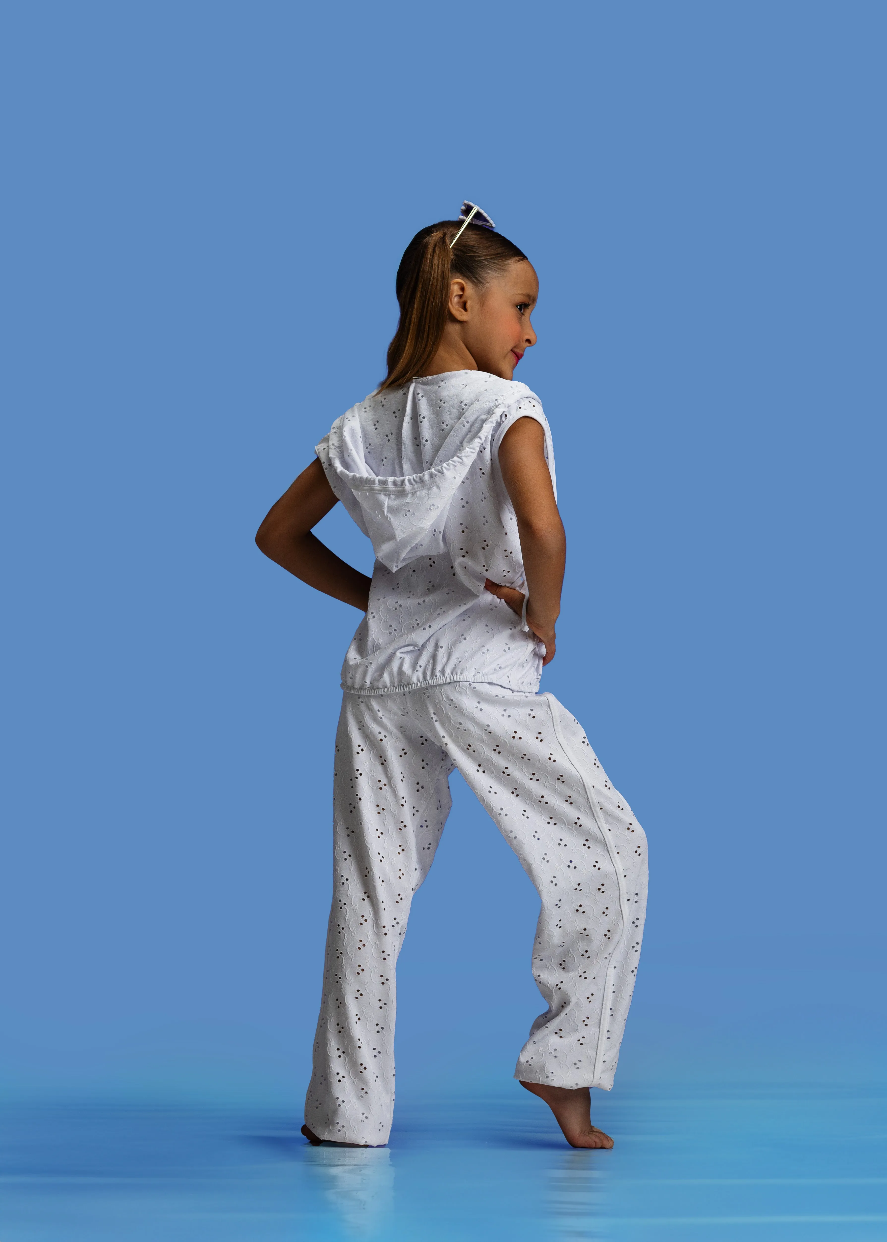 ON THE GO CHILD VEST- FINAL SALE