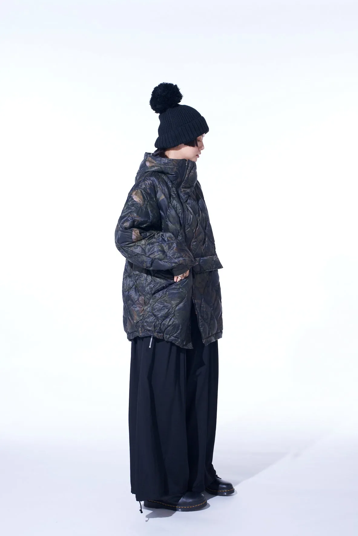 S'YTE X TAIONDAHLIA CAMOUFLAGE QUILTED DOWN PARKA