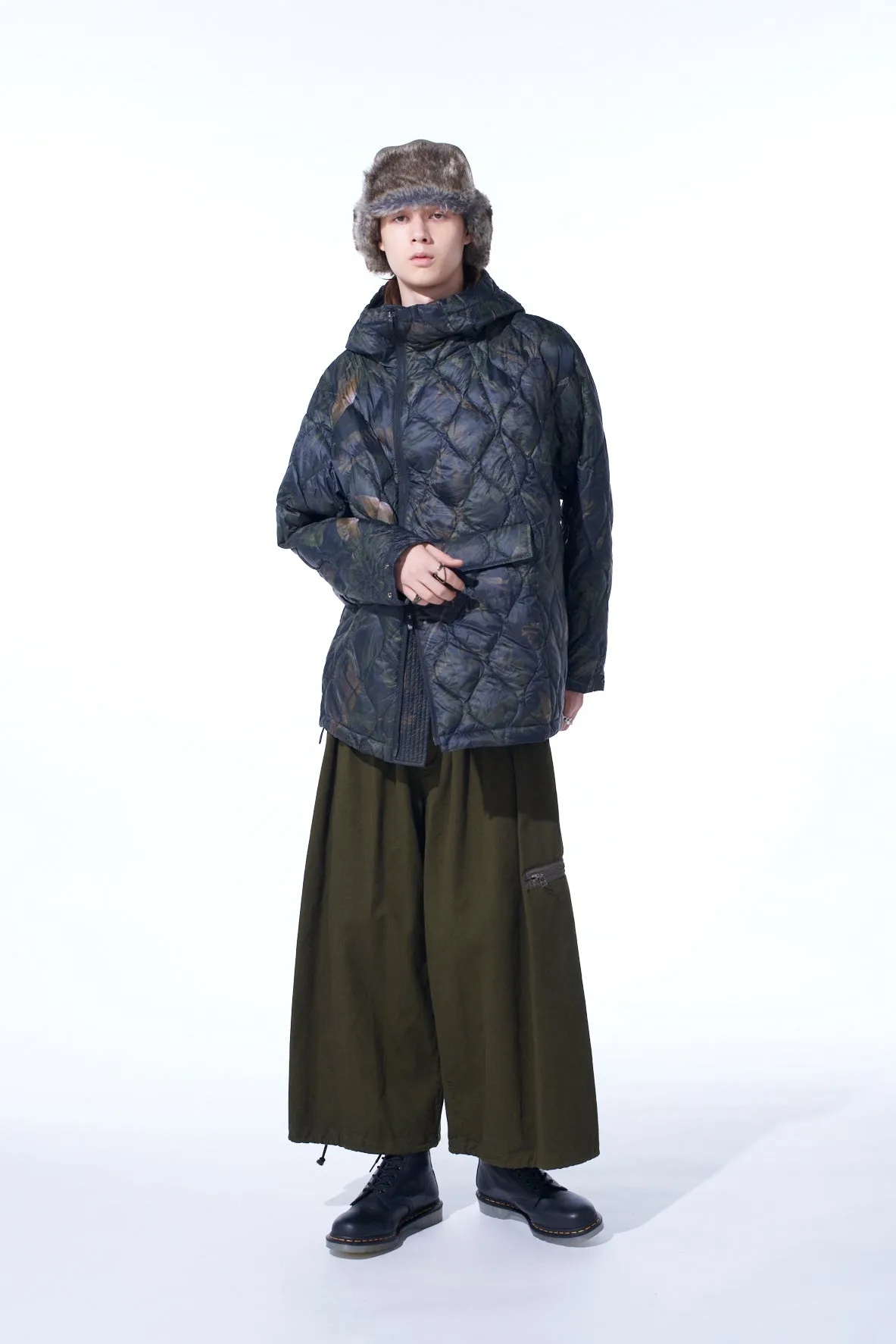 S'YTE X TAIONDAHLIA CAMOUFLAGE QUILTED DOWN PARKA
