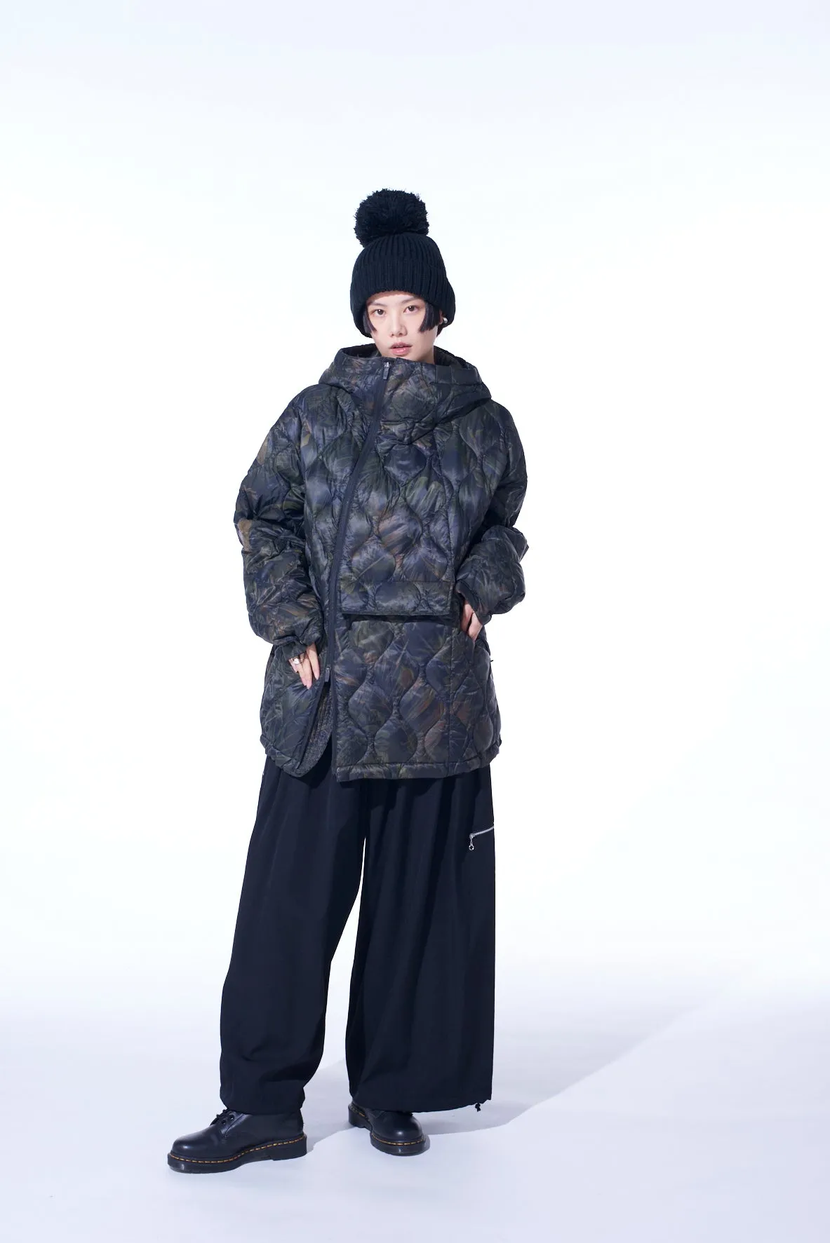 S'YTE X TAIONDAHLIA CAMOUFLAGE QUILTED DOWN PARKA
