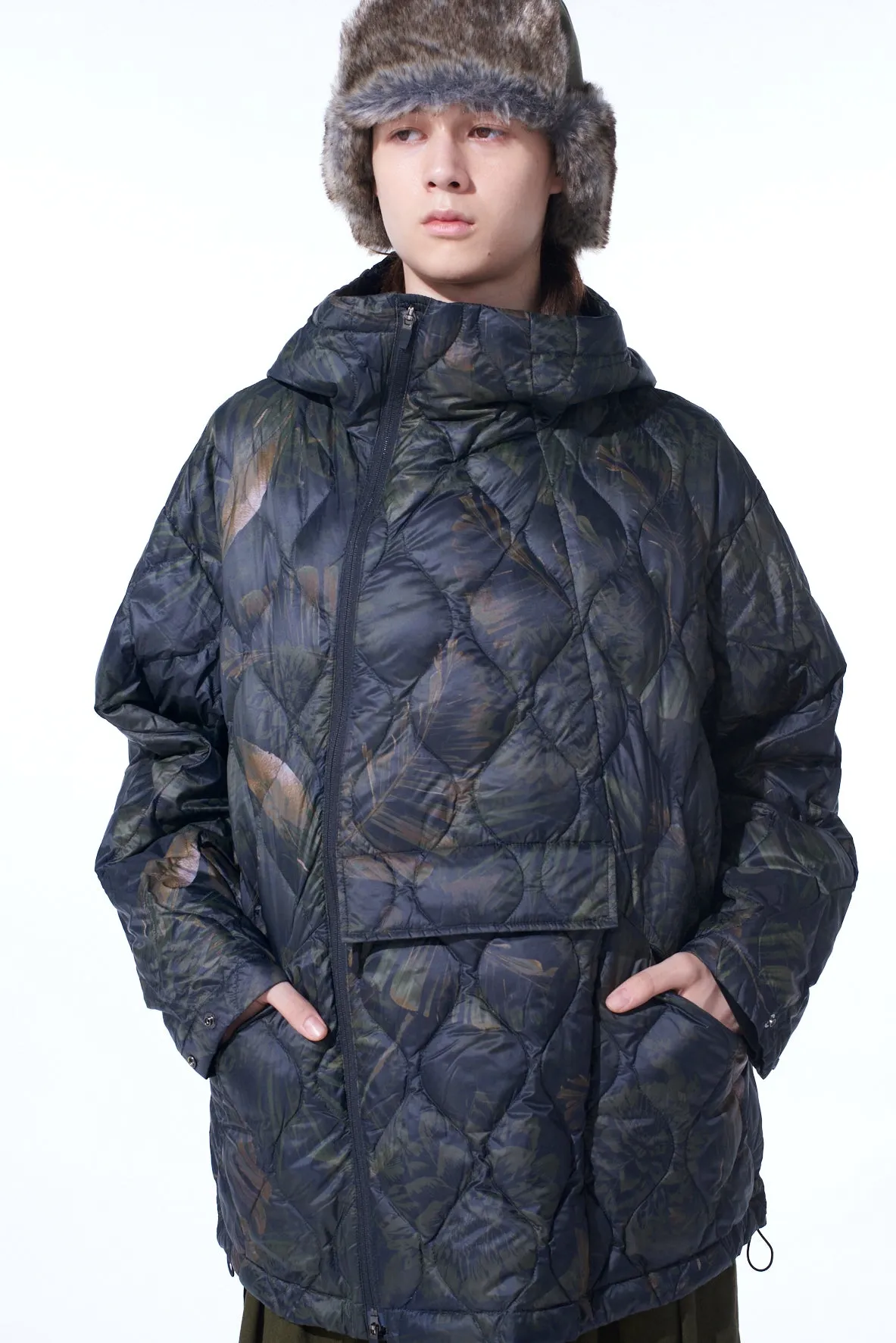S'YTE X TAIONDAHLIA CAMOUFLAGE QUILTED DOWN PARKA