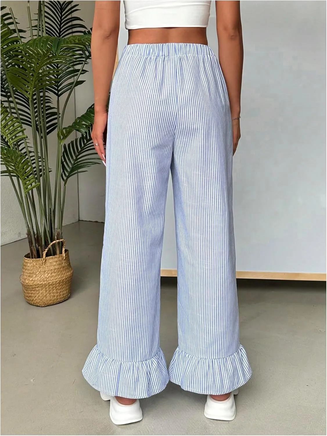 WDIRARA Women's Women Casual Striped Print Long Pants Elastic High Waist Loose Long Ruffle Hem Trousers