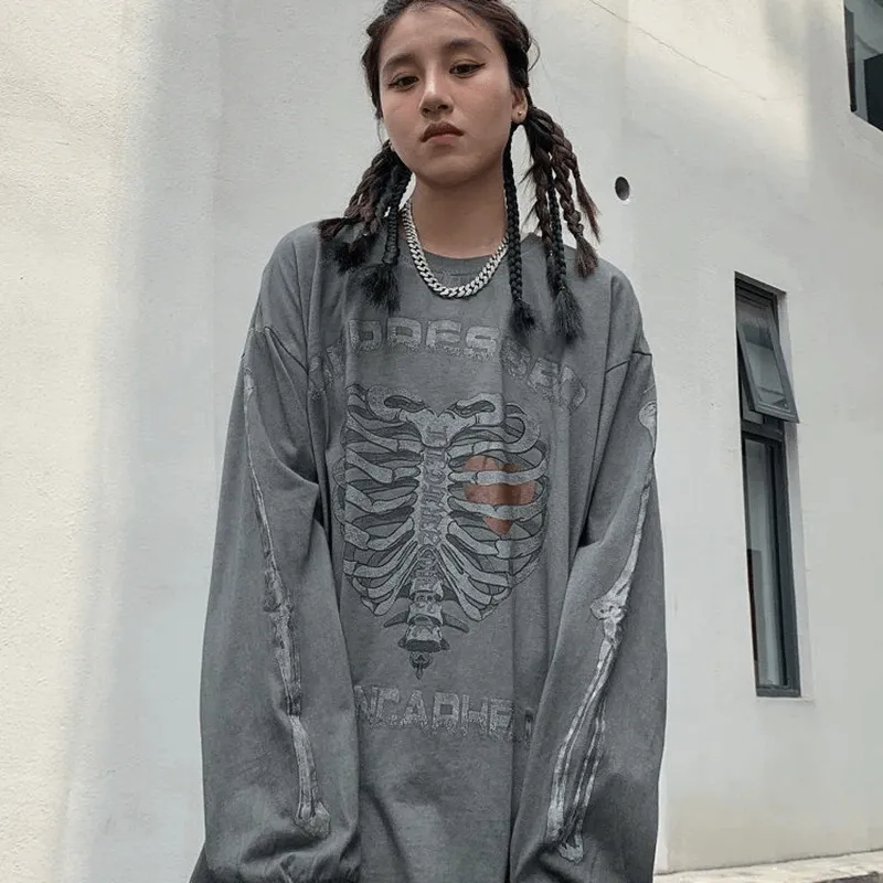 Women's Heart Skeleton Print Sweatshirt / Fashion Loose Pullover / Punk Style Cotton Sweatshirts